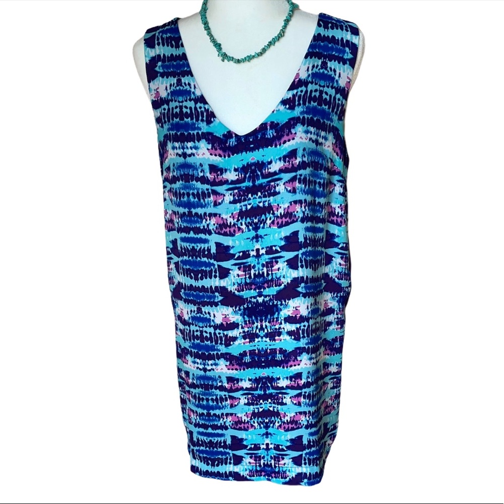 Olive & Oak Vibrant Comfy Shift Dress Size:Medium